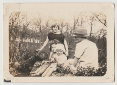 Katherine Van Fleet with woman and two children