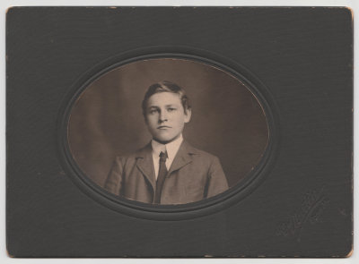 John Olof Oberg, professional photo, Boone, Iowa approx 1904