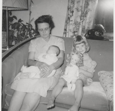 Margery, Baby Diana, and Mary Veak