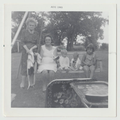 Grandma Jolly, Margery, Ed, Paul, Diana Veak