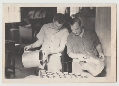 Harold Van Fleet and fellow worker at munitions plant