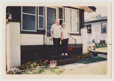Harold and Katherine Van Fleet in front of house