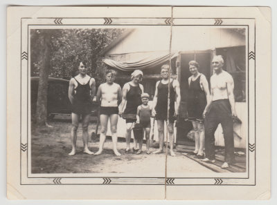 Obergs, Van Fleets and Andersons in swimsuits