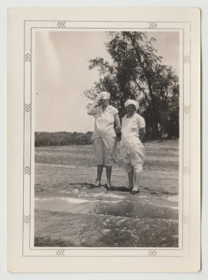 Beba and Clara at lake edge