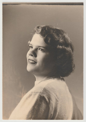 Dorothy Oberg Higgins (Robert and Swea's daughter)