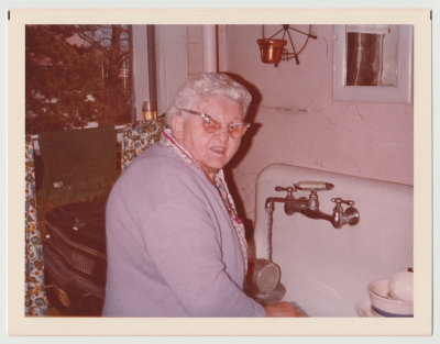 Elna Oberg Anderson, at Grandpa Oberg's house