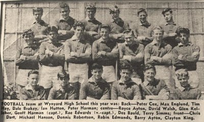 WYNYARD HiGH Football Team c.1968.jpg