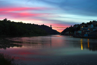 Sunset_River_Avon_from_Cumberland_Basin_Bridge.jpg