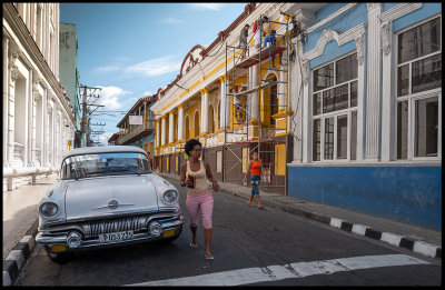 1957 Pontiac Catalina Star Chief in central Santiago