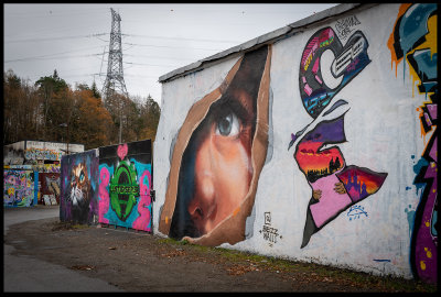 Snstra graffiti
