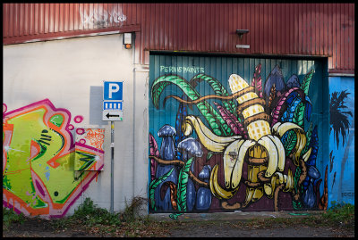Snstra graffiti