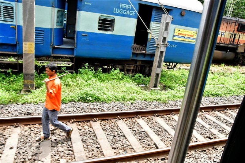 Railway worker - India_1_7769