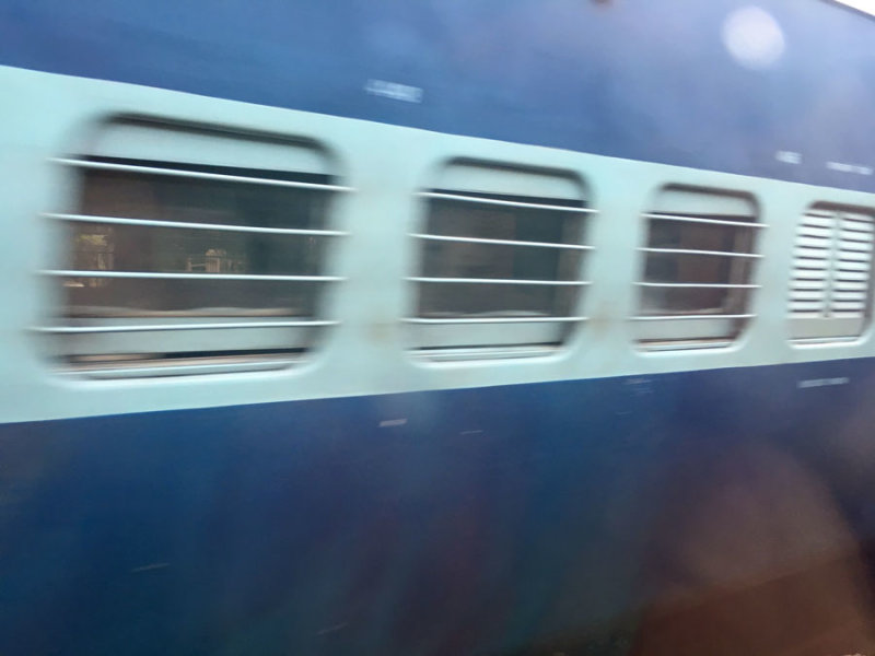 Passing train - India 1 i4756