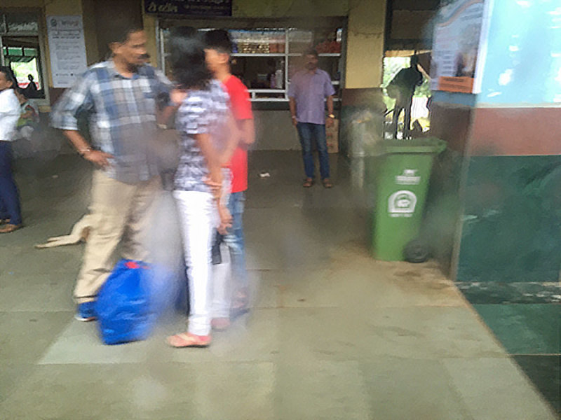 Chiplun station - India 1 i5056