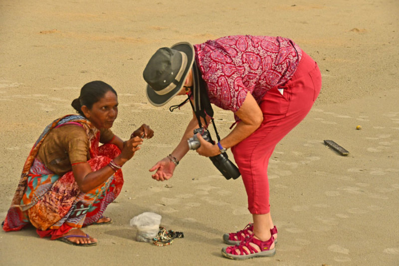 Ginger buys baubles on Goa beach - India 1 8624