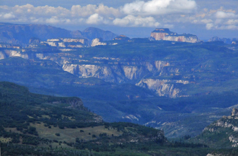 Drive up to Cedar Breaks Natl. Mon. - Utah15 7352