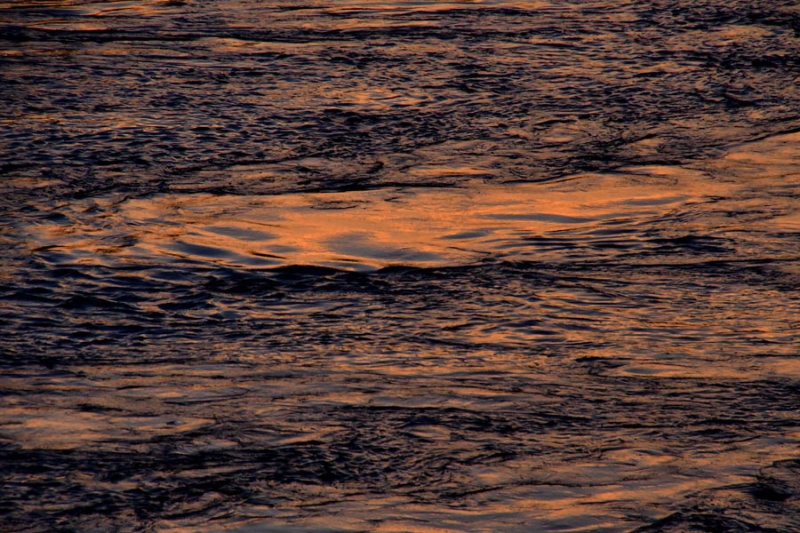 Sunrise over the Potomac River 5563