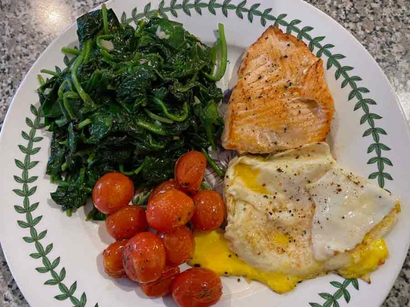 27 Salmon, Spinach and Egg i1170