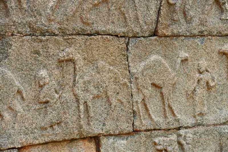 Throne Platform (Maha navami Dibba) detail - India-1-9717