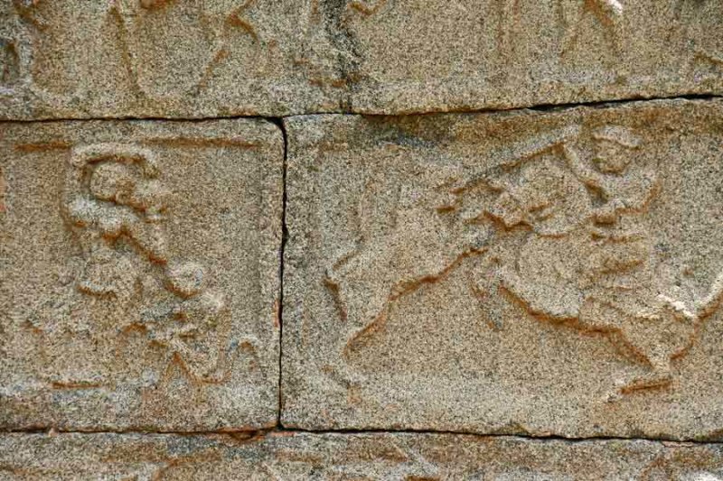 Throne Platform (Maha navami Dibba) detail - India-1-9721