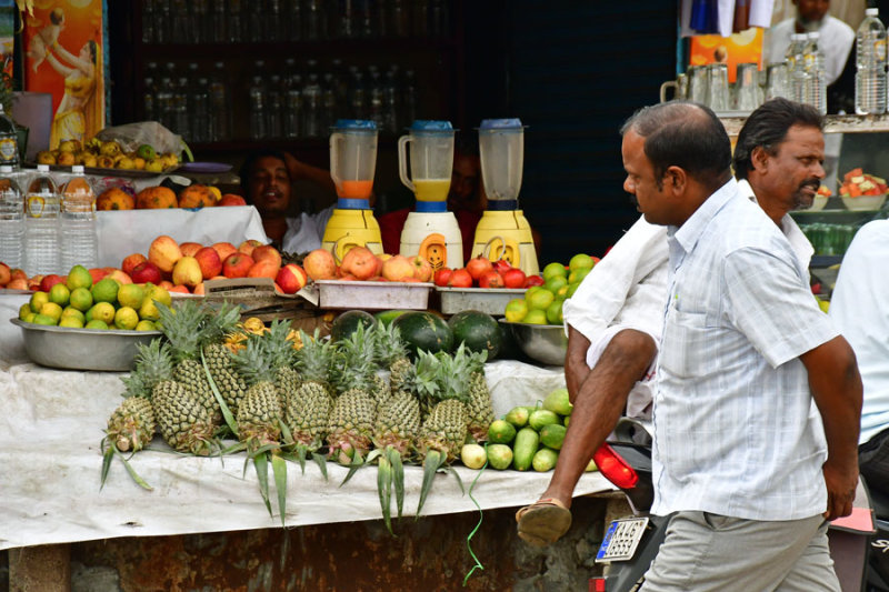 Fresh juice vendor - India-2-0622