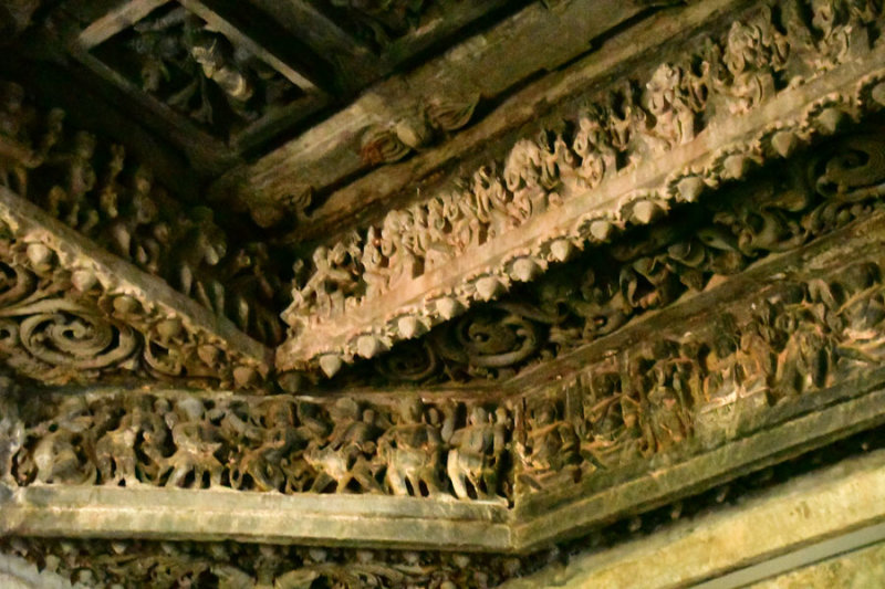Temple ceiling - India-2-0657