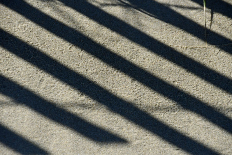 05-17 Beach shadows 3573