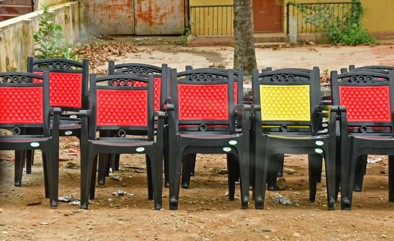 One of these chairs is not like the others - India-2-0852