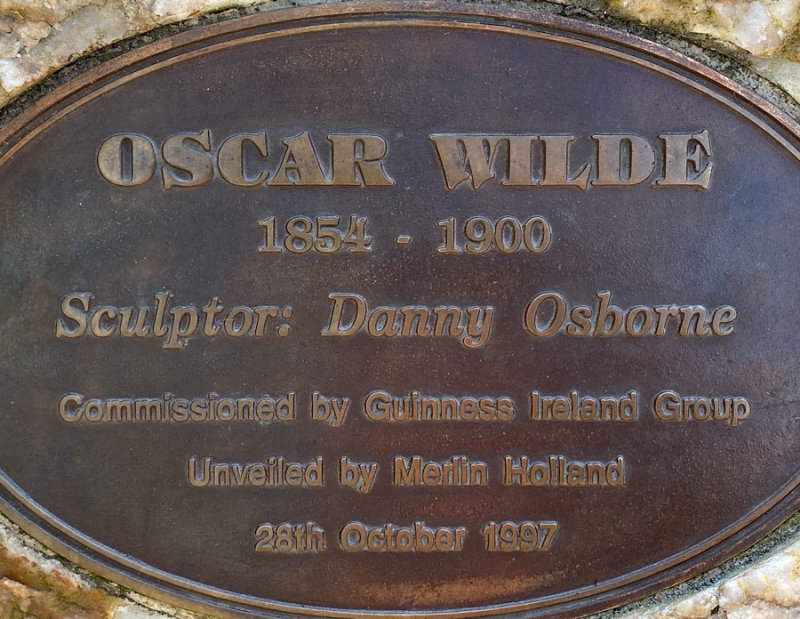 06-07 Oscar Wilde i0216cr