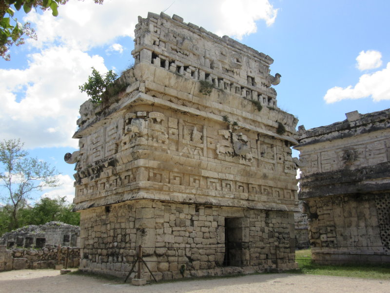 La Iglesia (The Church)