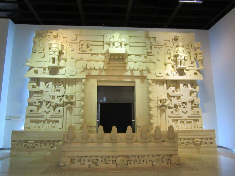 Reconstruction of the facade of the Sak Xok Nah in Ek  Balam
