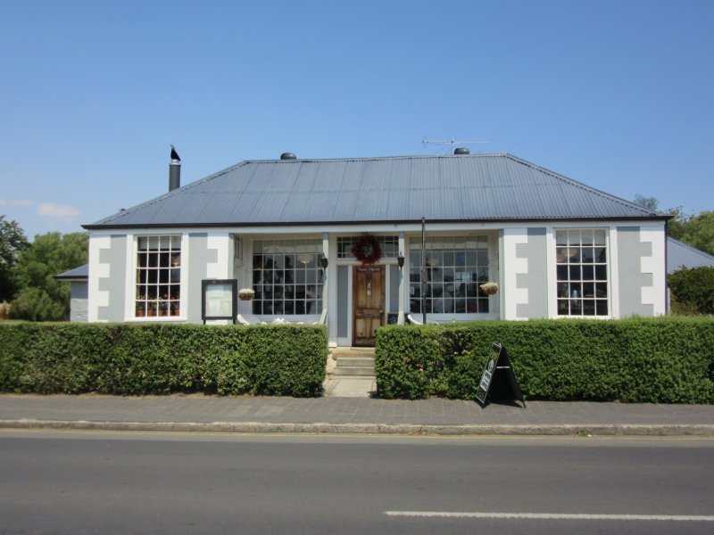 ...and cafes