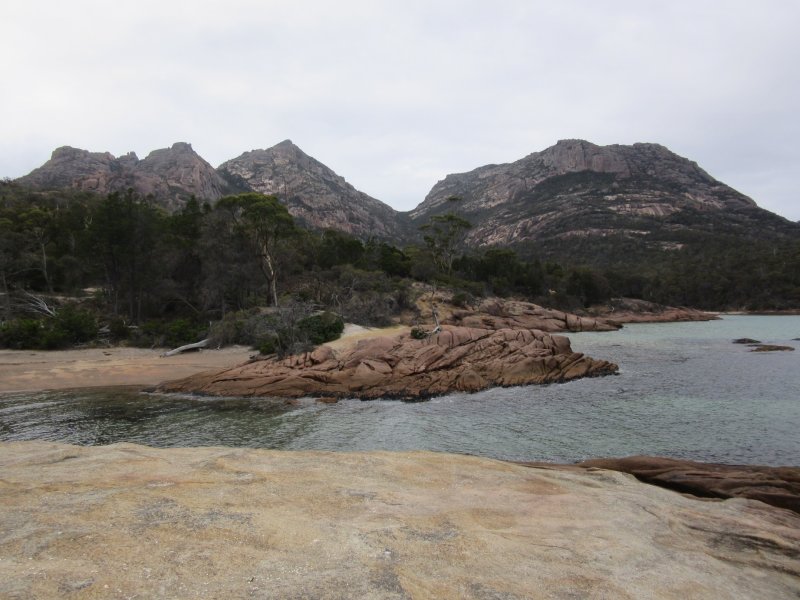 Honeymoon Bay towards the Hazards
