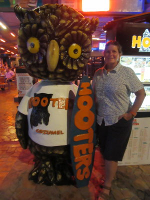 Can't believe we went to Hooters!
