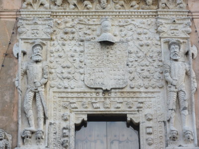 Carving of conquistadors