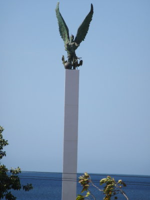 Monument to the City Gates - on the waterfront