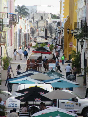 Calle 59 - bars and restaurants spill onto the cobblestone streets