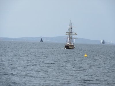 Sydney to Hobart Yacht Race - not the Tall ship