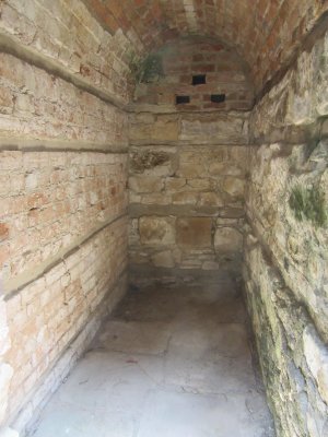 Underground cell