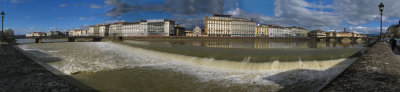 The Arno from lungarno Soderini, a 180 degree panoramic view