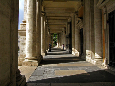 Columns and shadows of Palazzo Nuovo .. 8535