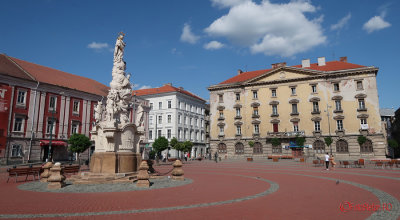 timisoara-statuie-piata-libertatii.JPG