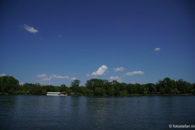 sony-a6400-center.JPG