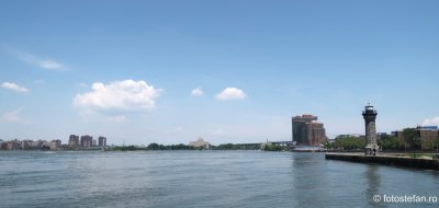 Roosevel- Island-Lighthouse_03.JPG