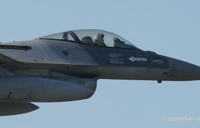 sony-200-600mm-airshow_23-crop.jpg
