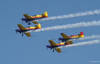 sony-200-600mm-airshow_40-crop.jpg