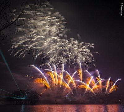 artificii-revelion-2022-parc-titan-bucuresti_02.jpg