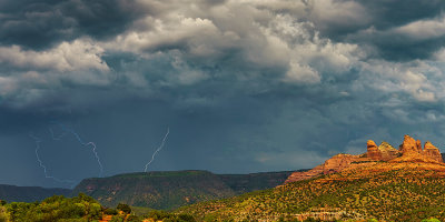 Oak Creek lightning3693 .jpg