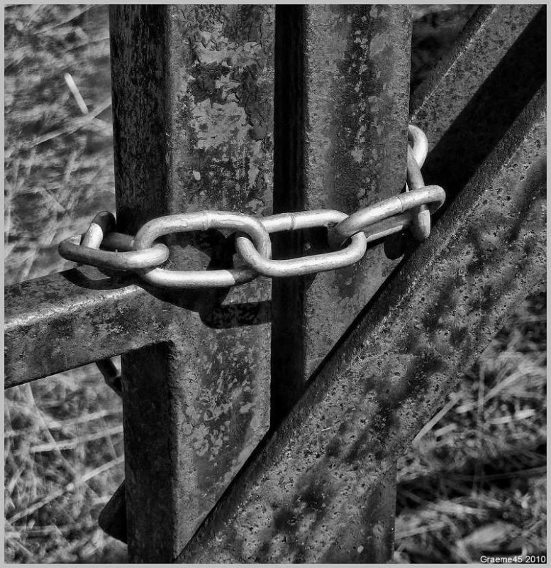 chain links