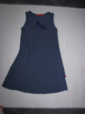 146-152 BENGH blauwe jurk 17,50